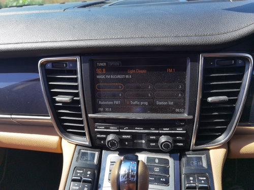 Navigatie porsche panamera 3.0 d an 2012