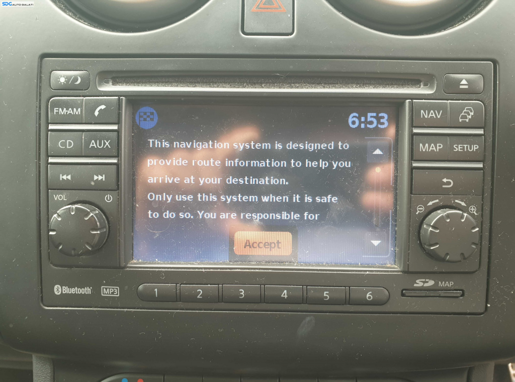 Navigatie Radio CD Player Nissan Qashqai J10 2007 - 2013 [K6632]