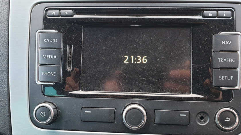 Navigatie Radio CD Player RNS 310 Volkswagen Passat CC 2009 - 2012 [C3835]