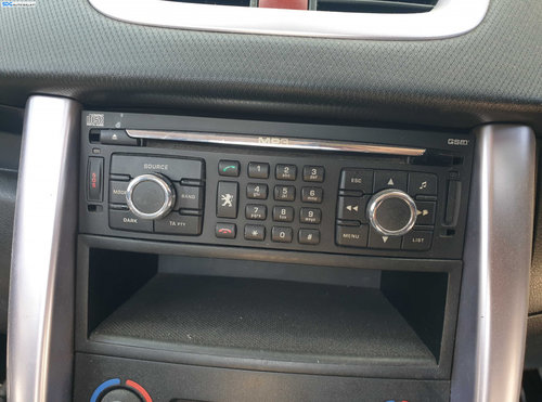 Navigatie Radio CD Player RT4 Citroen C4 2004 - 2012 [K6584]