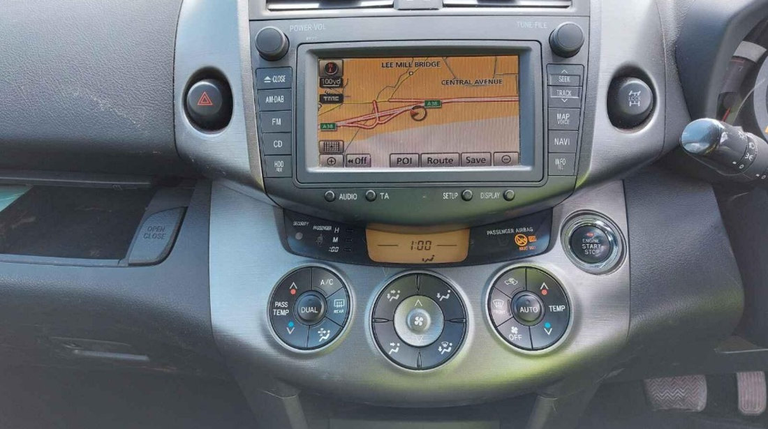 NAVIGATIE Toyota RAV 4 2010 SUV 2.2 2ADFHV 150Hp