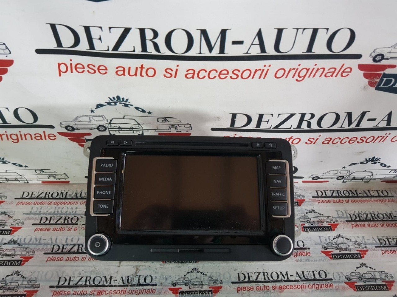Navigatie VW Passat B7 1t0035680f