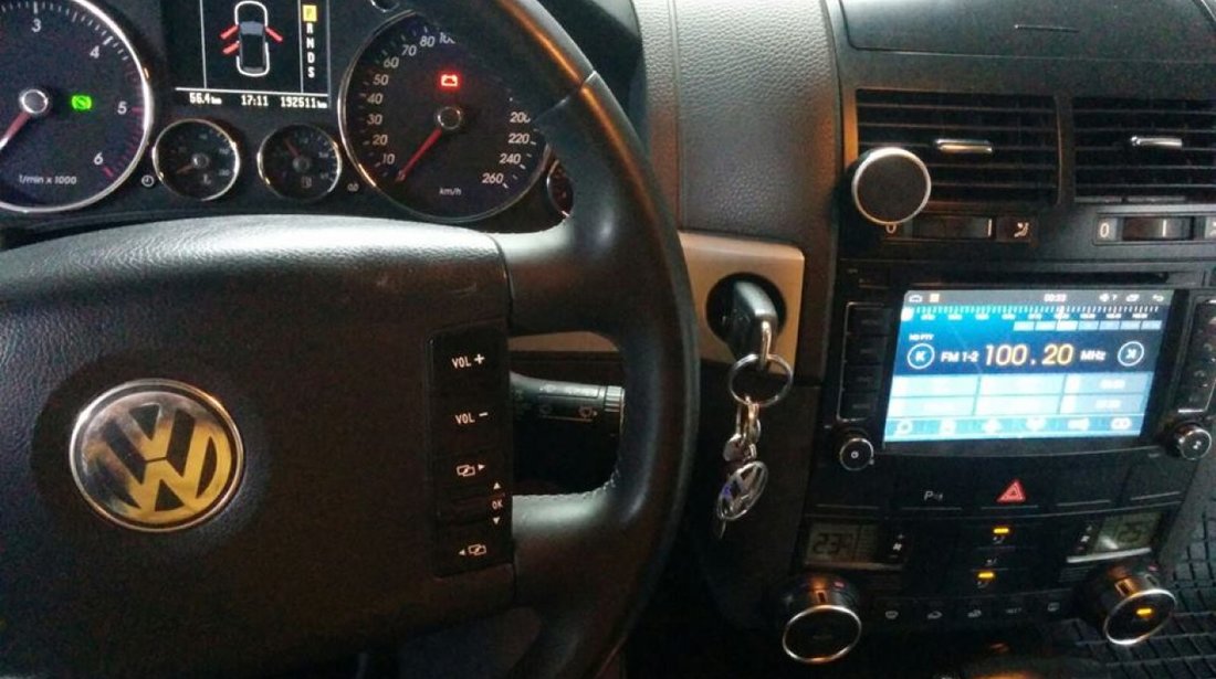 NAVIGATIE VW T5 MULTIVAN Touareg DVD GPS CARKIT TV INTERNET NAVD A9200