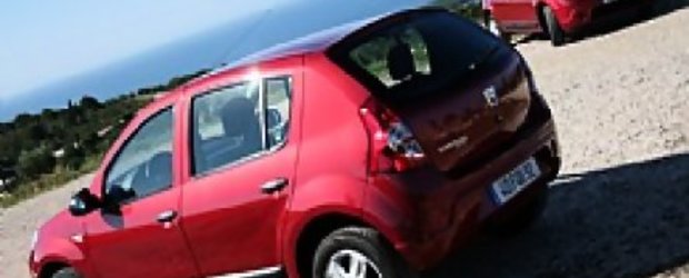Nemti care &#351;i cumpara Dacia: este ieftina &#351;i utila ca o furculita de plastic la picnic