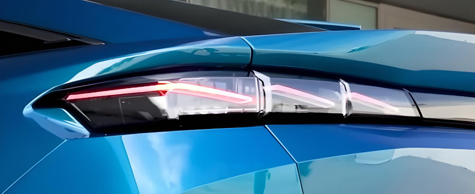 Nemtii de la BMW ar trebui sa ia notite! Peugeot prezinta oficial noul 408, probabil cel mai frumos SUV Coupe din lume. Cum arata in realitate Nemtii de la BMW ar trebui sa ia notite! Peugeot prezinta oficial noul 408, probabil cel mai frumos SUV Coupe din lume. Cum arata in realitate