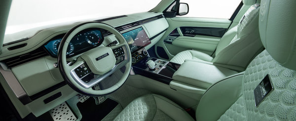 Nemtii de la Brabus s-au apucat de tunat noul Range Rover cu motor de BMW. Primele fotografii si informatii oficiale au fost publicate chiar acum