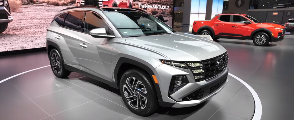 Nemtii de la Volkswagen ar trebui sa ia notite! Hyundai prezinta oficial noul Tucson Facelift, probabil cel mai spectaculos SUV de dimensiuni compacte din lume. Cum arata in realitate Nemtii de la Volkswagen ar trebui sa ia notite! Hyundai prezinta oficial noul Tucson Facelift, probabil cel mai spectaculos SUV de dimensiuni compacte din lume. Cum arata in realitate