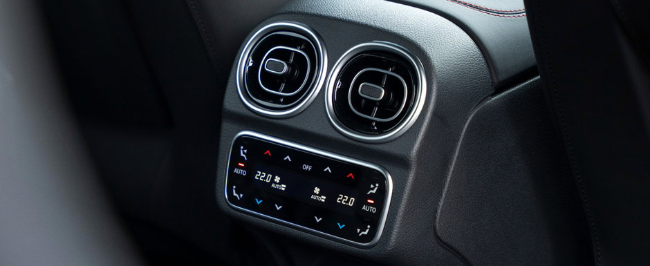 Nemtii nu se ingramadesc sa cumpere noul C63 AMG cu motor de 2.0 litri si 680 CP. Dealerii Mercedes din Germania se plang ca vanzarile masinii de 114.888 de euro "tind spre zero" Nemtii nu se ingramadesc sa cumpere noul C63 AMG cu motor de 2.0 litri si 680 CP. Dealerii Mercedes din Germania se plang ca vanzarile masinii de 114.888 de euro "tind spre zero"