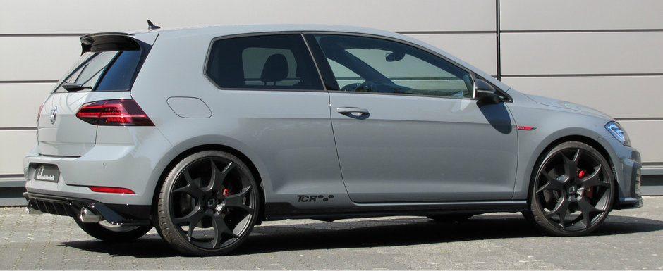Nemtii si-au facut de cap cu Golf GTI: masina din Wolfsburg are-acum 450 de CAI pe puntea fata Nemtii si-au facut de cap cu Golf GTI: masina din Wolfsburg are-acum 450 de CAI pe puntea fata
