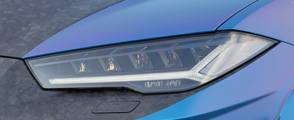 Nemtii si-au facut de cap cu noul Urus. Primul SUV din istoria Lamborghini a fost transformat intr-un Coupe cu doua usi si 900 de cai Nemtii si-au facut de cap cu noul Urus. Primul SUV din istoria Lamborghini a fost transformat intr-un Coupe cu doua usi si 900 de cai