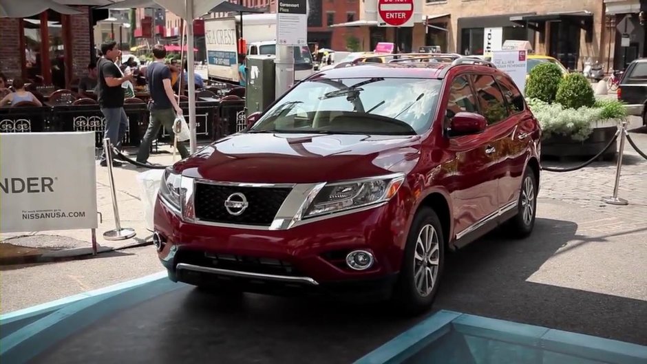 New-yorkezii fac cunostinta cu noul Nissan Pathfinder