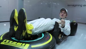 Nico Rosberg ne arata pozitia la volan a unui pilot de Formula 1