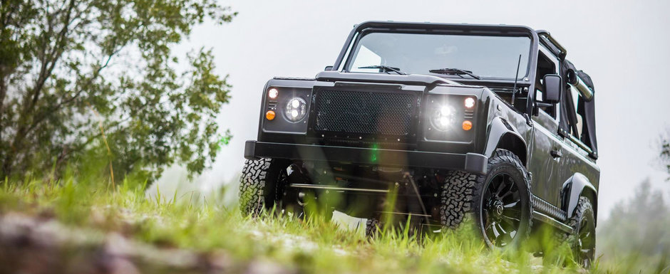 Nimeni nu se astepta la asa ceva. Ce ascunde sub capota acest Land Rover Defender Nimeni nu se astepta la asa ceva. Ce ascunde sub capota acest Land Rover Defender