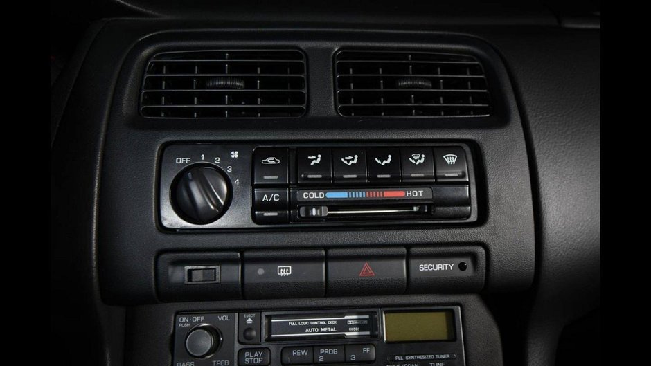 Nissan 240SX din 1997