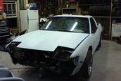 Nissan 240SX transformat in pick-up