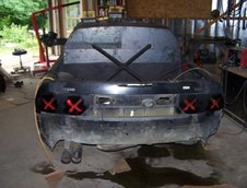 Nissan 240SX transformat in pick-up