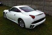 Nissan 350Z transformat in Ferrari California