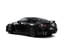 Nissan a dezvaluit noul GT-R SpecV