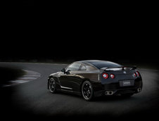 Nissan a dezvaluit noul GT-R SpecV