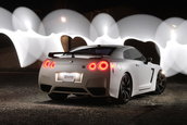 Nissan GT-R by Vilner - Godzilla experimenteaza puterea Dragonului