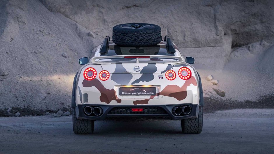 Nissan GT-R de off-road