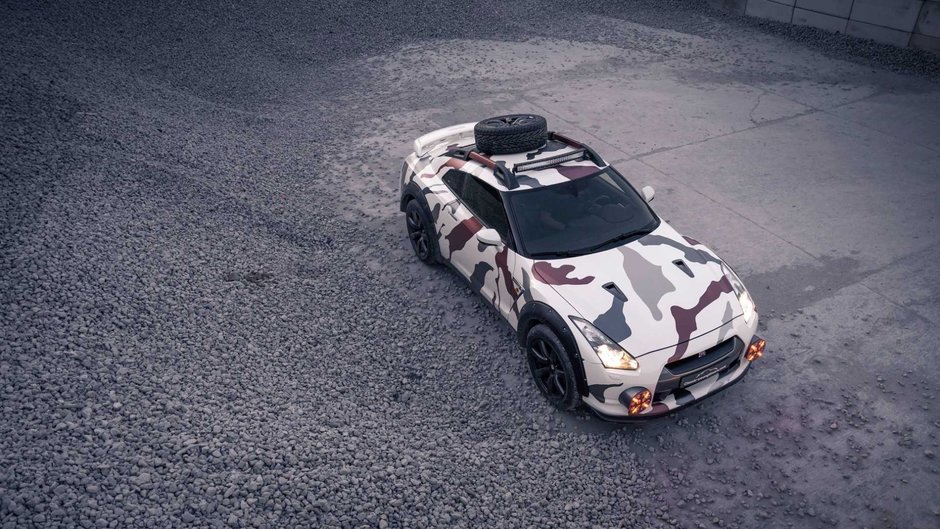 Nissan GT-R de off-road