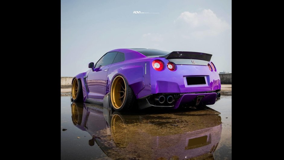 Nissan GT-R Rocket Bunny