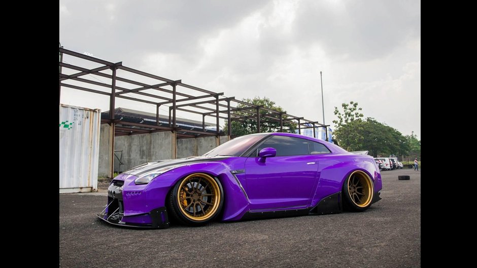 Nissan GT-R Rocket Bunny