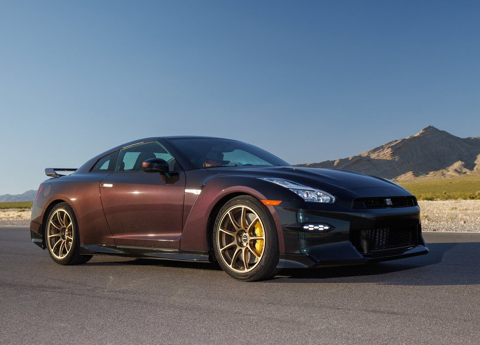 Nissan GT-R T-spec Takumi Edition