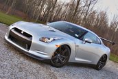 Nissan GT-R Track Animal by Switzer - Godzilla intra la dieta