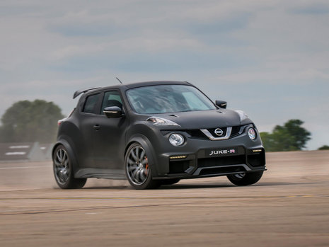 Nissan Juke-R 2.0