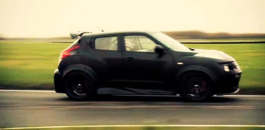 Nissan Juke-R in actiune - teste pe pista cu Supercrossover-ul japonez!