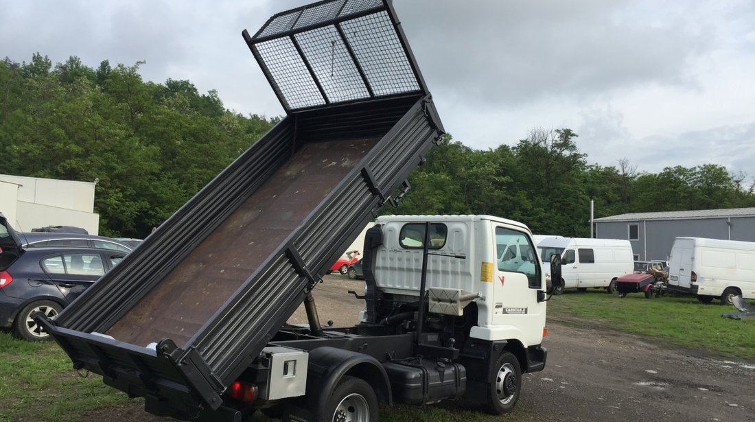 Nissan King Cab NISSAN CABSTAR 35-11 Baculabil  pe 3 parti 2002