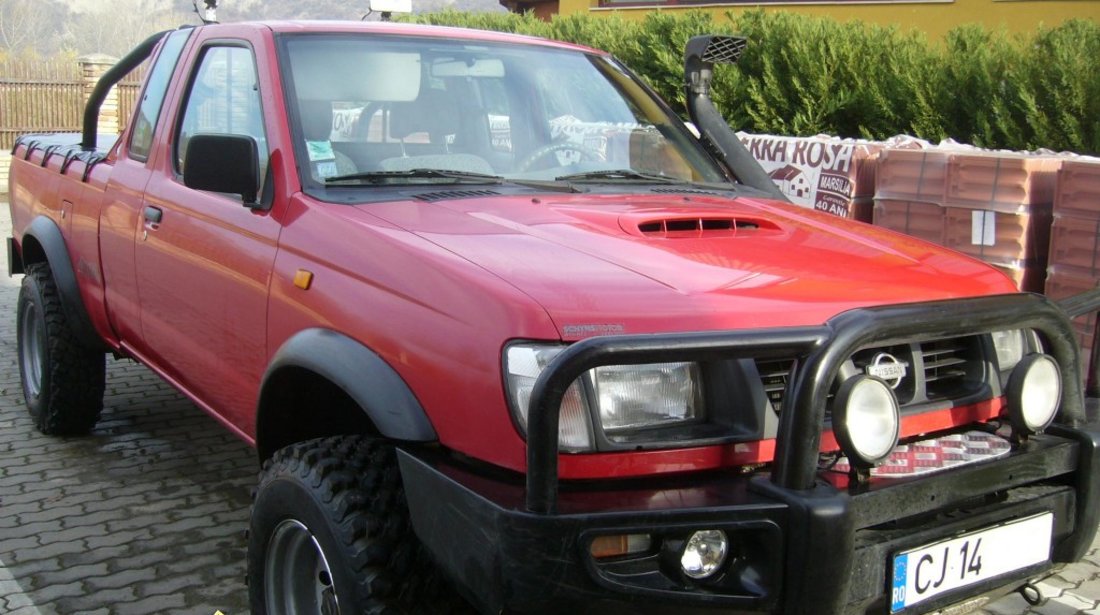 Nissan NAVARA 2494