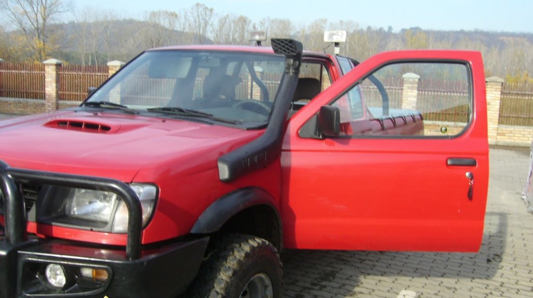 Nissan NAVARA 2494