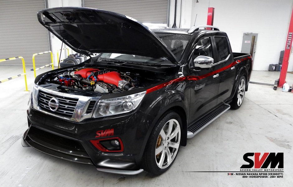 Nissan Navara cu motor de GT-R