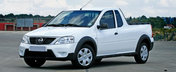 Nissan NP200 Loaded este un Logan pick-up tunat in Africa de Sud