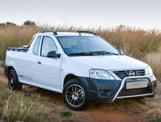 Nissan NP200