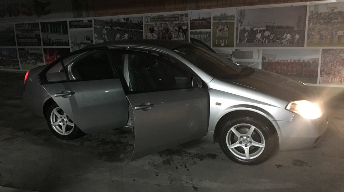 Nissan Primera 2,2 2004