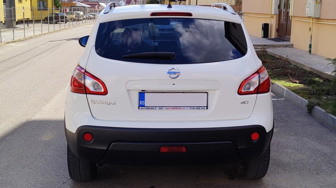 Nissan Qashqai+2 +2 full bi-xenon piele camera an fab. 2012