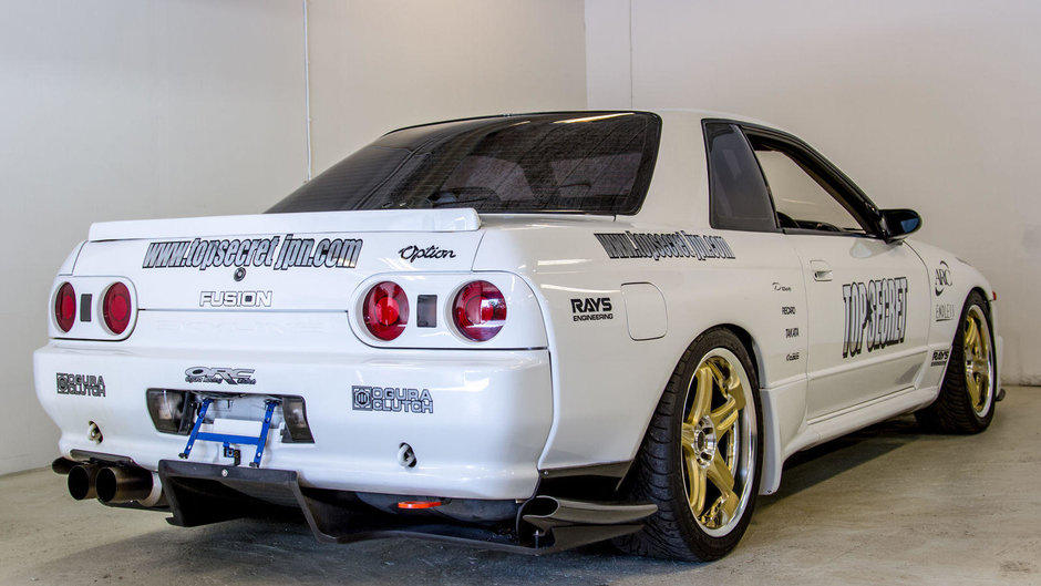 Nissan Skyline R32 GT-R by TopSecret