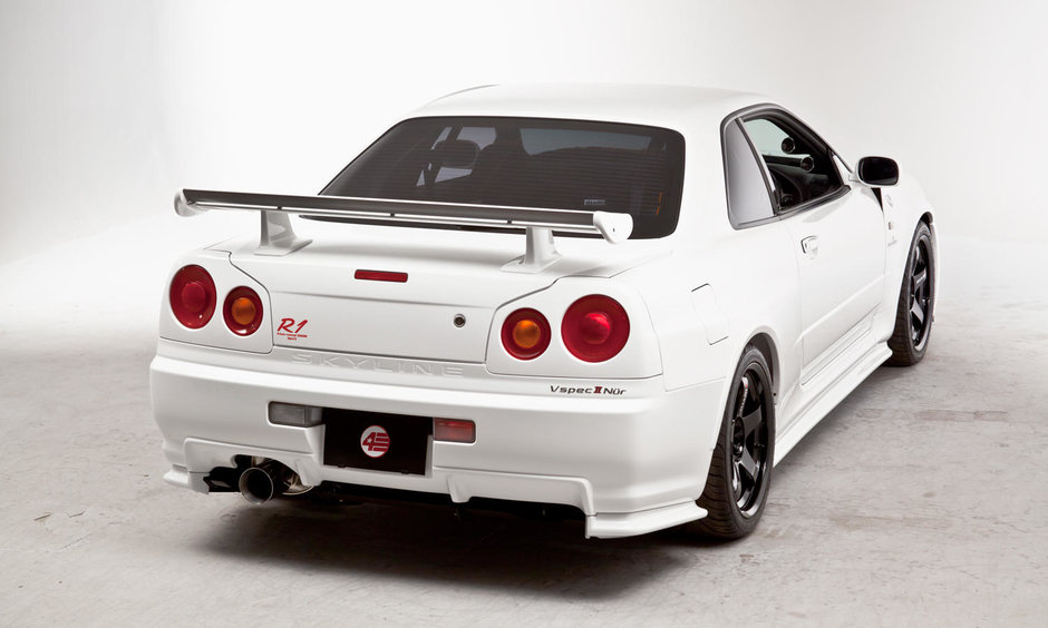 Nissan Skyline R34 GT-R V-Spec II Nur Nismo R-Tune