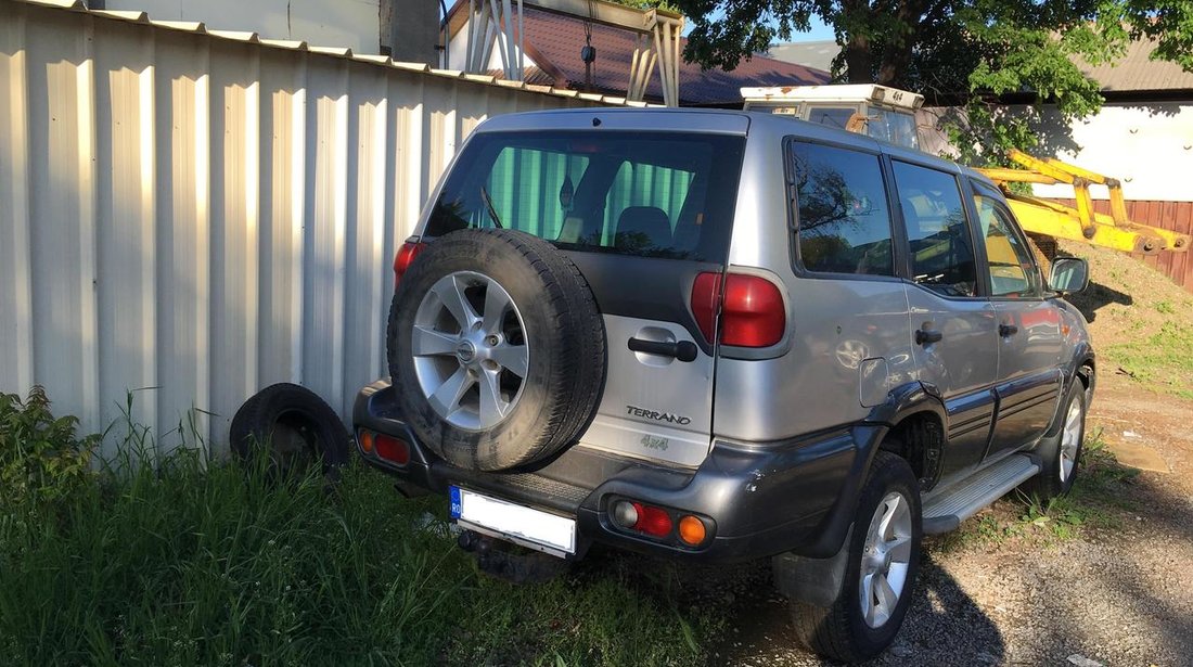 Nissan Terrano R20 2005