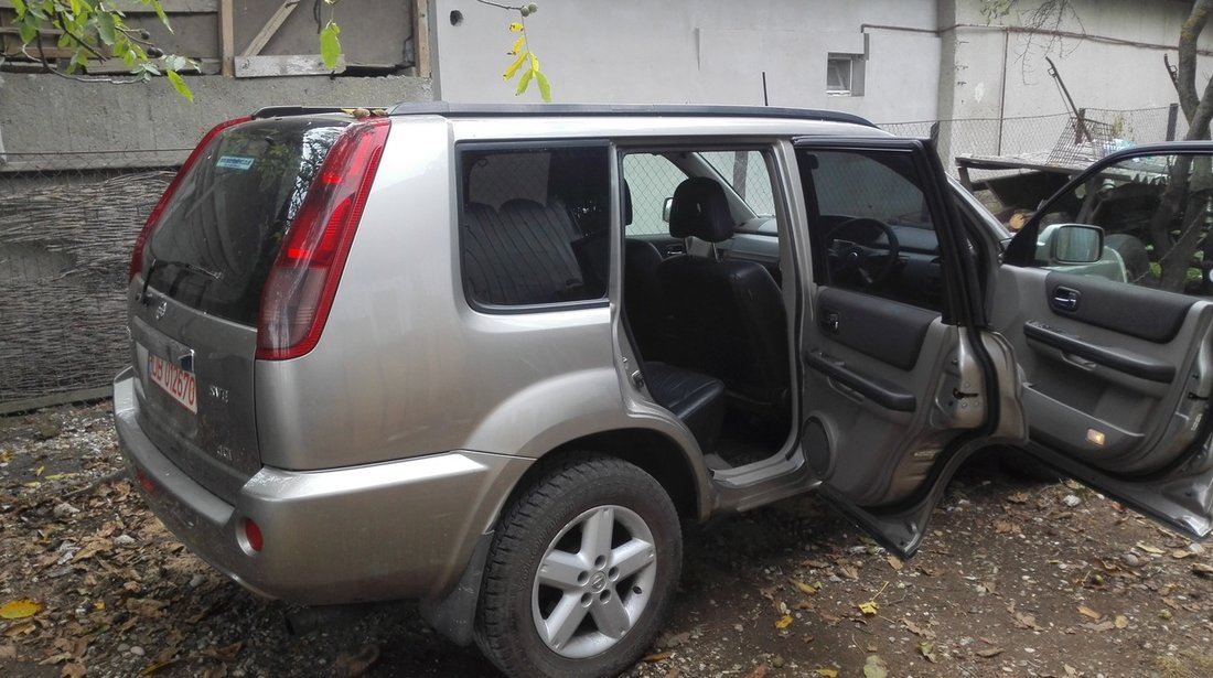 Nissan X-Trail T30 2005