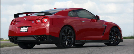 Noi experimente de la Hennessey: Nissan GTR650