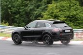 Noi imagini spion cu Porsche Macan