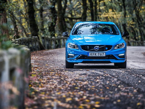 Noile Volvo S60 si V60 Polestar