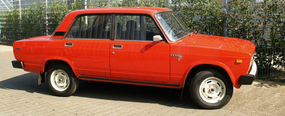 Nostalgicii se vor bate pe ea. Lada asta are numai 32 km la bord si e de vanzare Nostalgicii se vor bate pe ea. Lada asta are numai 32 km la bord si e de vanzare