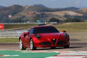 Noua Alfa Romeo 4C - Galerie Foto