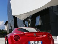 Noua Alfa Romeo 4C - Galerie Foto